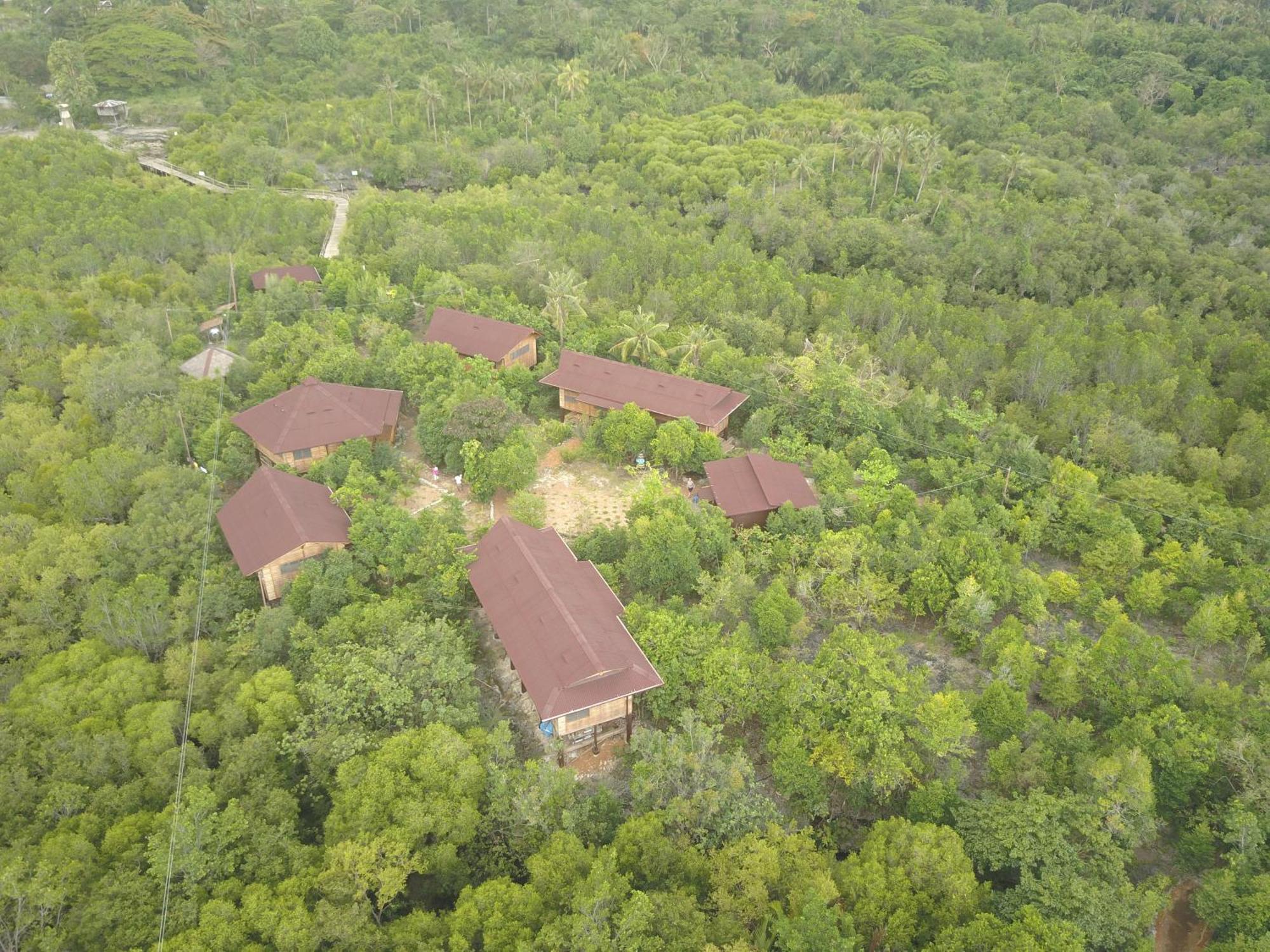 Eskapo Verde Lodge Moalboal باديان المظهر الخارجي الصورة