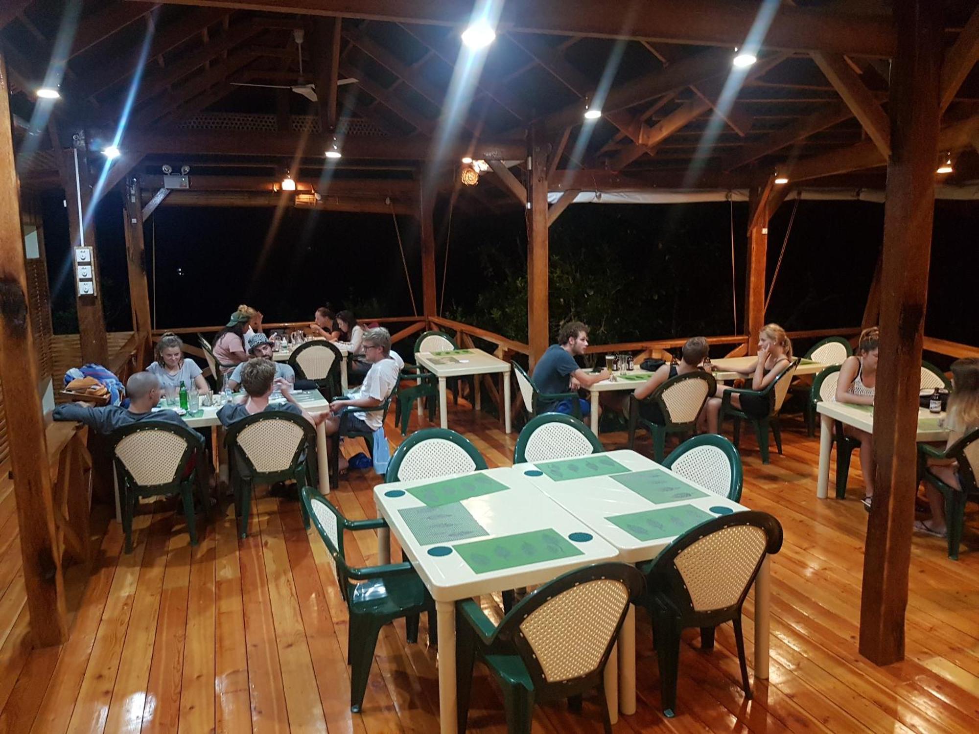 Eskapo Verde Lodge Moalboal باديان المظهر الخارجي الصورة
